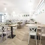 Baltica Hotel 3*