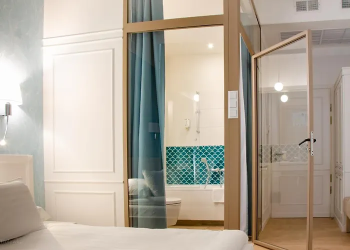 バルティカ ホテル 3*